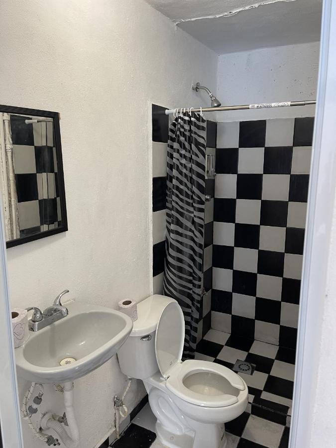 Casa Nova 7 Private Bathroom And Room 2 Beds Cancún Exterior foto